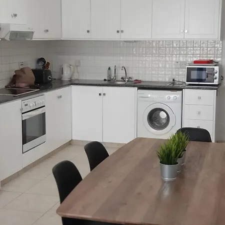 شقة Gem - 10 Min Walk To The Sea, Harbor And Mall *