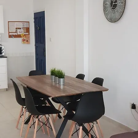 Central Gem - 10 Min Walk To The Sea, Harbor And Mall * Paphos
