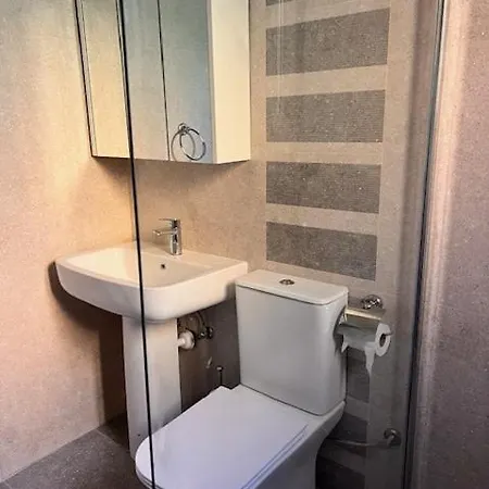 Gem - 10 Min Walk To The Sea, Harbor And Mall Appartement