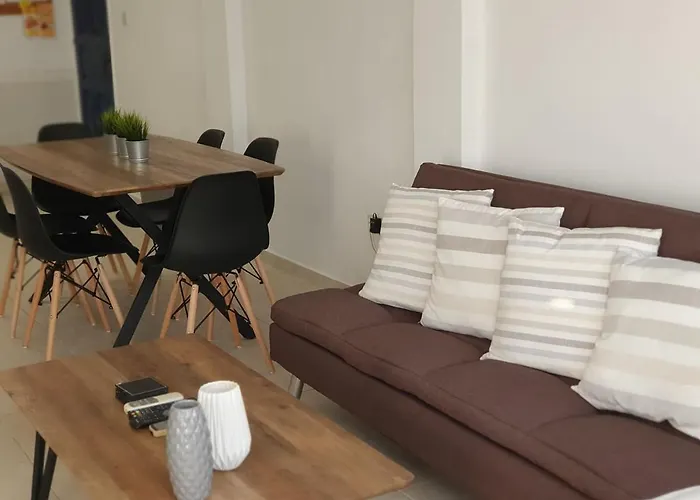 Gem - 10 Min Walk To The Sea, Harbor And Mall *