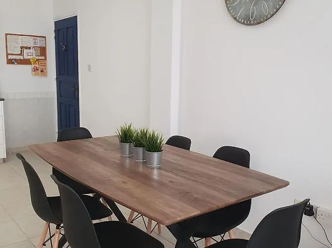 Gem - 10 Min Walk To The Sea, Harbor And Mall * Paphos