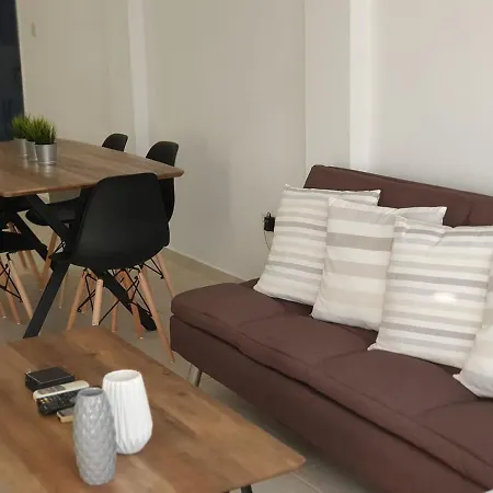 Gem - 10 Min Walk To The Sea, Harbor And Mall *